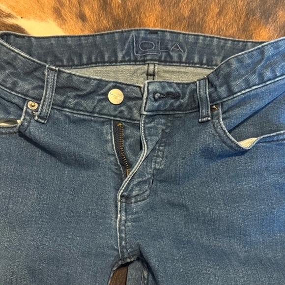 Lola Kimes 2/36 - Picture 2 of 4